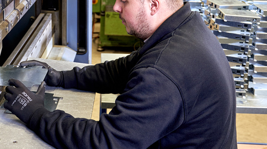 Hurkmans Plaatwerk B.V. BEEK EN DONK afbeelding 2